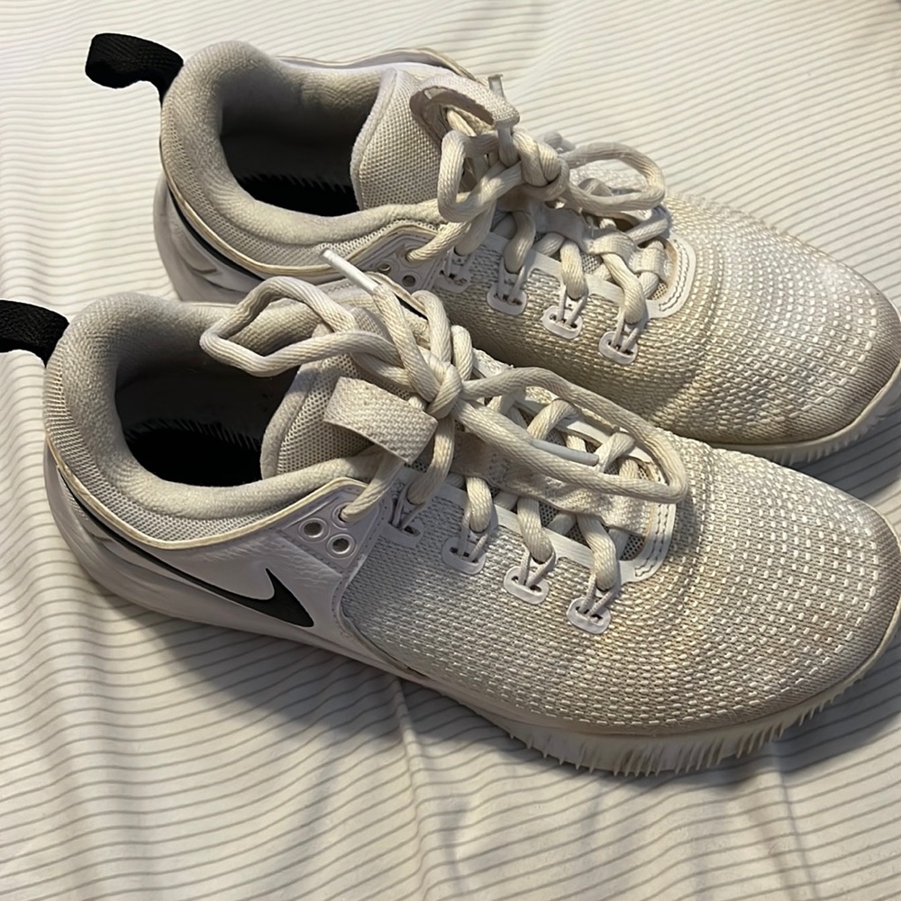 Nike Hyperace 2 Volleyball Shoes